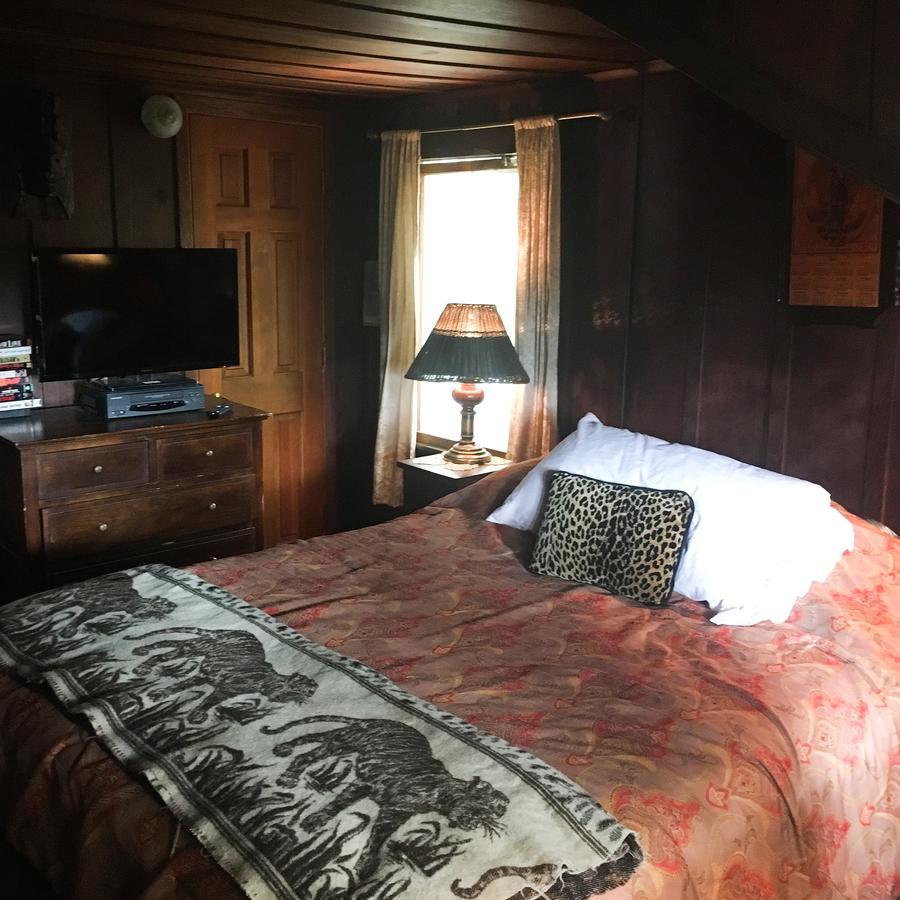 לינה וארוחת בוקר Stinson Beach Redwoods Haus מראה חיצוני תמונה